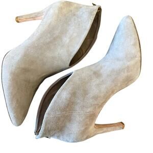 JOIE Jayden Cream Suede Booties Boots Zip back 4" heel Women US 9  39 + box +bag